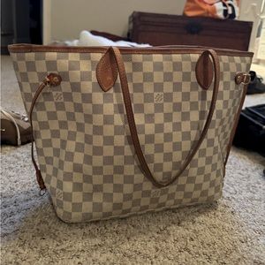 Louis Vuitton Neverfull